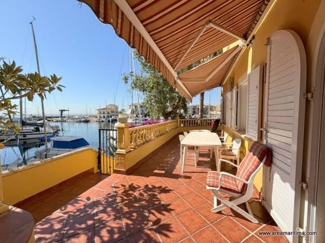 Casa adosada en Venta en Port Saplaya
