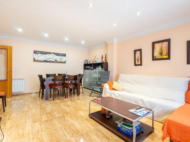 Casa adosada en venta en Portillo de Toledo. Casas adosadas Portillo de.