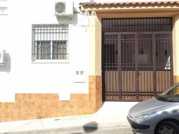 Casa adosada en Venta en Posadas