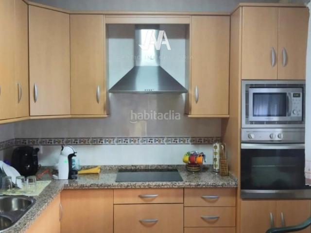 Casa adosada en venta en Posadas. CASA ADOSADA EN VENTA EN POSADAS CÓRDOBA INVERSIÓN CON RENTABILIDAD DEL 5. Casas adosadas.