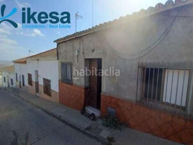Casa adosada en venta en Paterna del Campo. VENTA DE UNA ADOSADO EN PATERNA DEL CAMPO. ACTIVO INMOVILIARIO SIN POSESION. Casas adosadas Paterna del.