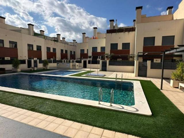 Casa adosada en Venta en Pau Lledó