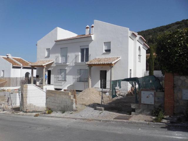 Casa adosada en Venta en Padul