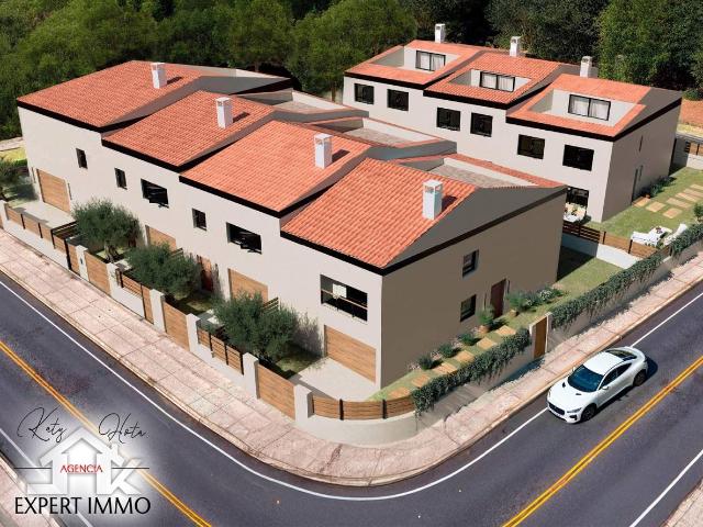 Casa adosada en Venta en Palau saverdera