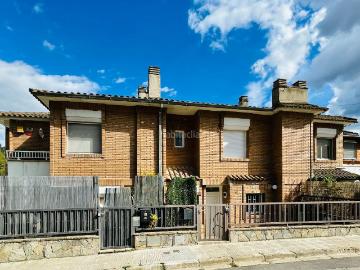 Casa adosada en venta en Palma de Cervelló La. ADOSADA EN LA PALMA DE CERVELLÓ. Casas adosadas Palma de Cervelló.
