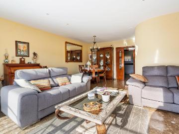 Casa adosada en venta en Palma de Cervelló La. Exclusiva casa con encanto, amplitud, preciosas vistas de postal, privacidad en un entorno privilegiado en La Palma de Cervelló. Casas adosadas Palma.