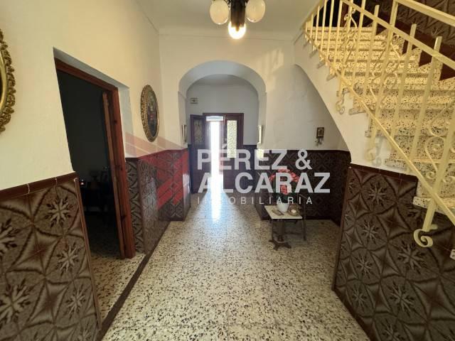 Casa adosada en Venta en Palma del Río