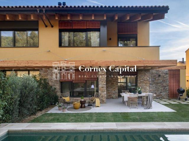 Casa adosada en Venta en Regencós