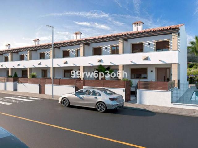 Casa adosada en Venta en Parcent