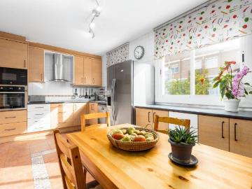 Casa adosada en Venta en Parets del Vallès
