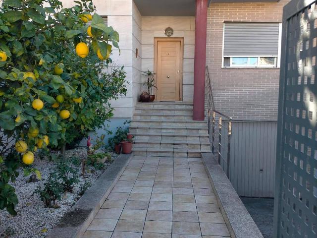 Casa adosada en Venta en Park Nord Casona