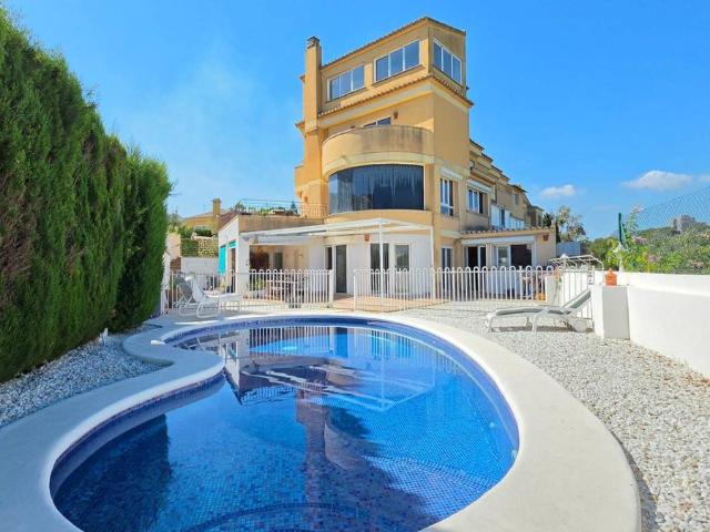 Casa adosada en Venta en Park Nord Casona