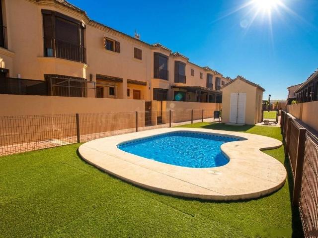 Casa adosada en Venta en Parque Atlántico Ronda este
