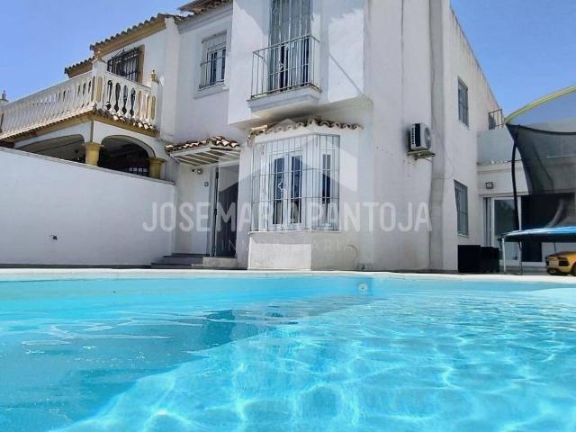 Casa adosada en Venta en Parque Atlántico Ronda este