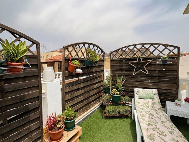 Casa adosada en Venta en Parque Ayala Jardín de la Abadía Huelín