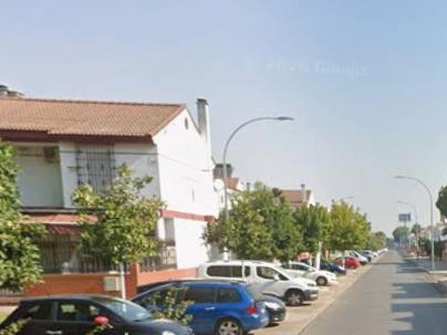Casa adosada en Venta en Parque Alcosa