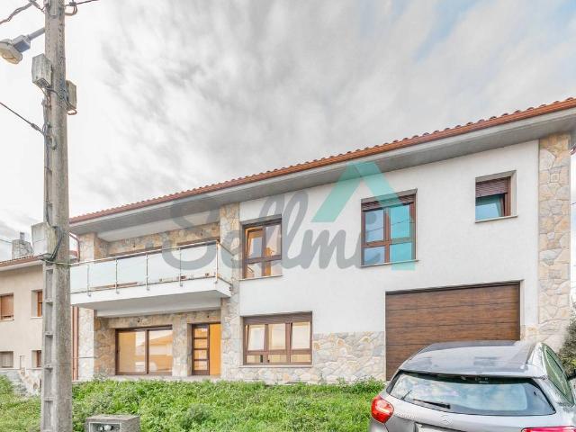 Casa adosada en Venta en Parroquias Sur La Manjoya