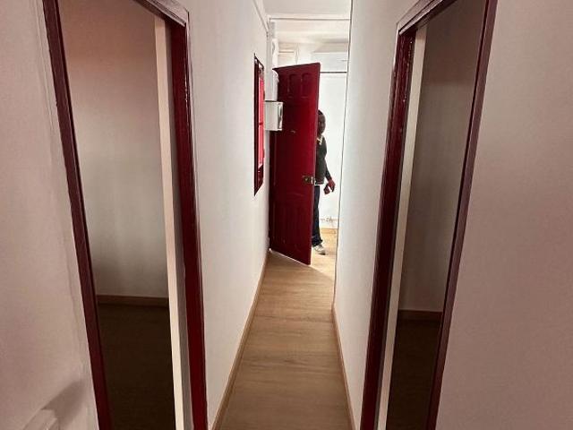 Casa adosada en venta en pasaje De Sant Pere, Barcelona, de 120 m² 2 habitaciones por 270.000