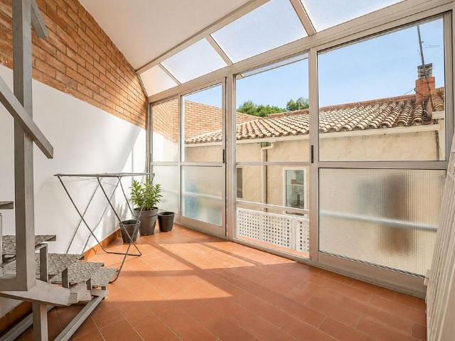 Casa adosada en venta en pasaje Ramon Llull, Tarragona, de 125 m² 4 habitaciones por 191.000