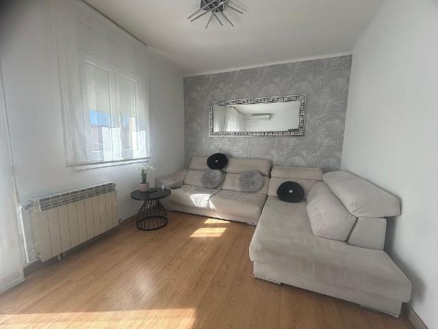 Casa adosada en venta en paseo De Joan Miró, Manresa, de 110 m² 3 habitaciones por 269.000