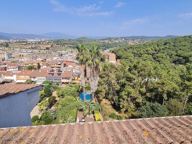 Casa adosada en venta en paseo De Santa Bàrbara, Blanes, de 173 m² 4 habitaciones por 599.000