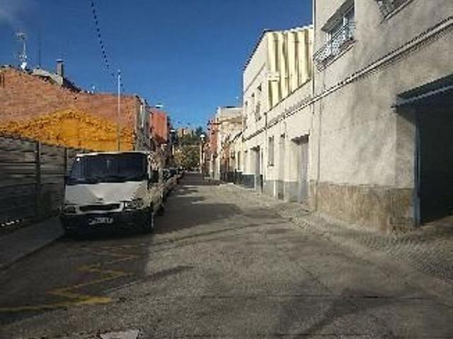 Casa adosada en venta en paseo Del Vintidos de Juliol, Terrassa, de 160 m² 3 habitaciones por 236.500