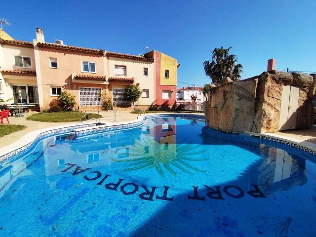 Casa adosada en Venta en Passeig Marítim