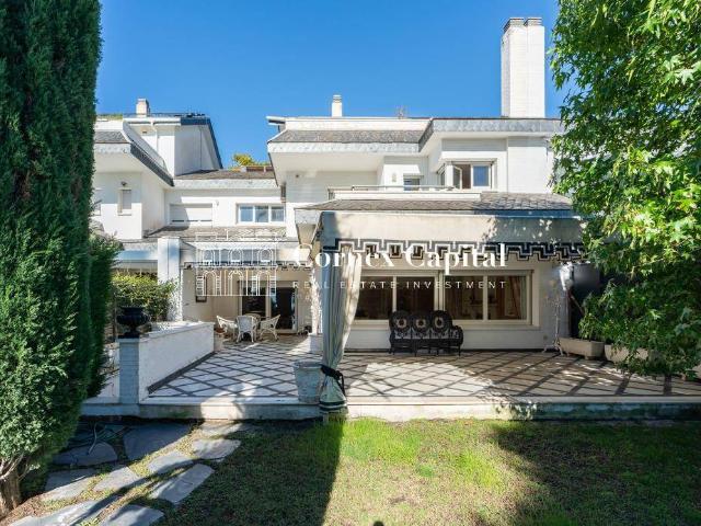 Casa adosada en Venta en Pedralbes