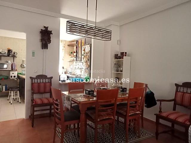 Casa adosada en venta en Pegalajar. Magnífica Casa para entrar a vivir. Casas adosadas.