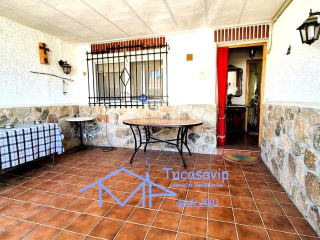 Casa adosada en venta en Pelayos de la Presa. BONITO CHALET ADOSADO EN PELAYOS DE LA PRESA. Casas adosadas Pelayos de la.