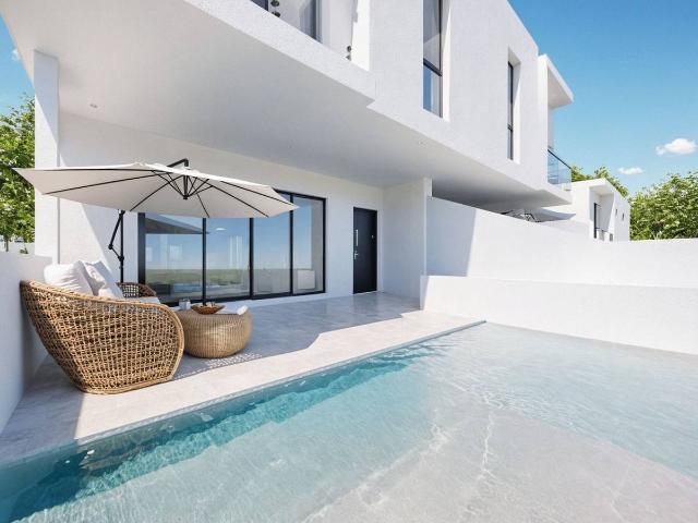 Casa adosada en Venta en Peligros