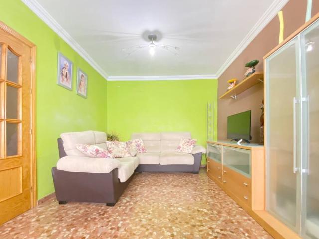 Casa adosada en Venta en Peligros
