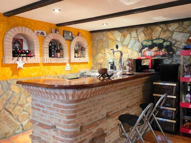 Casa adosada en Venta en Perales del Río