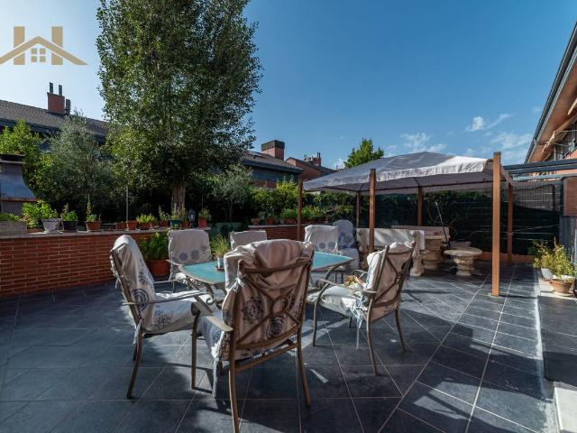 Casa adosada en Venta en Perales del Río