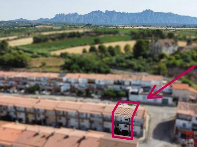 Casa adosada en Venta en Piera