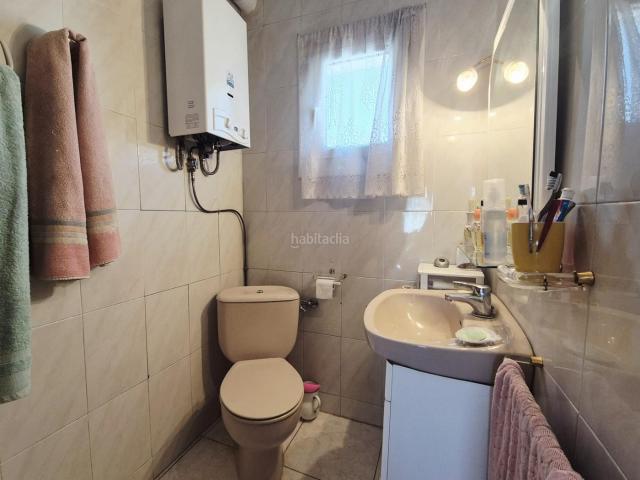 Casa adosada en venta en Piera. casa pareada en venta. Casas adosadas.