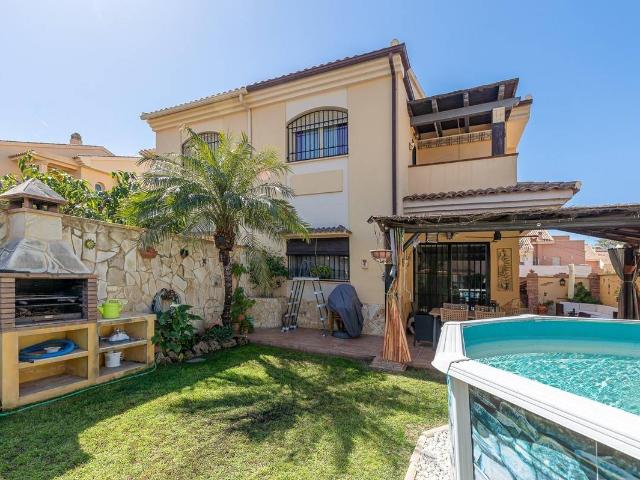 Casa adosada en Venta en Pinos de Alhaurín
