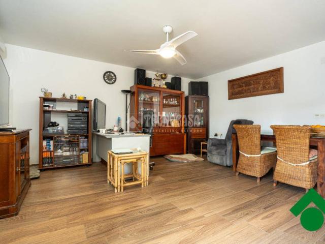 Casa adosada en Venta en Pinos Puente
