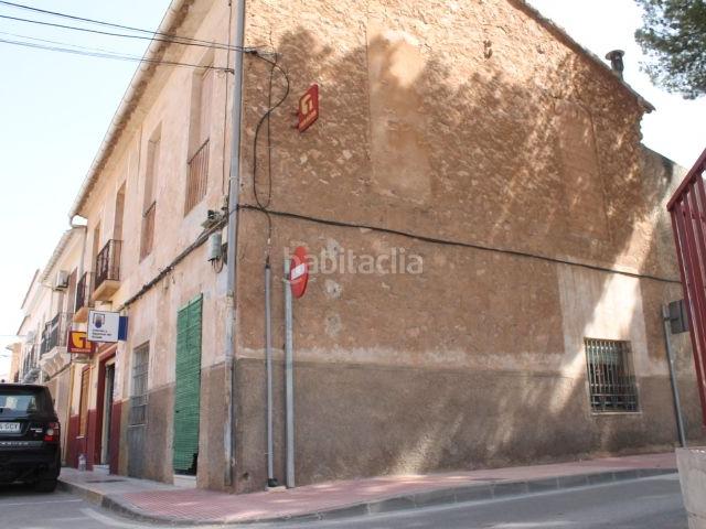 Casa adosada en venta en Pinoso. Casas adosadas.