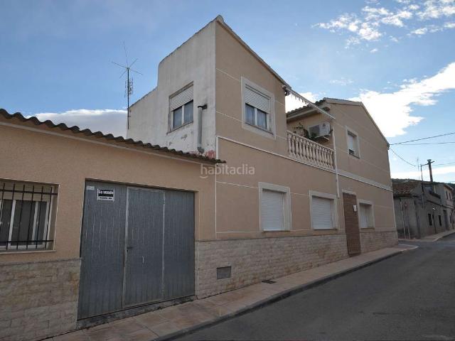Casa adosada en venta en Pinoso. Casas adosadas.