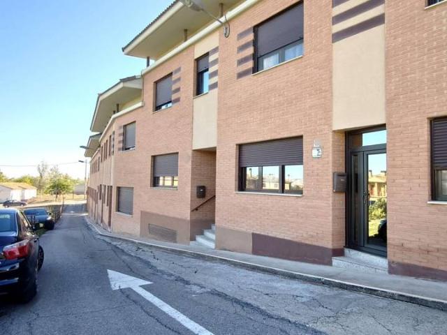 Casa adosada en Venta en Pinseque