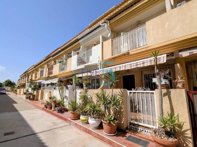 Casa adosada en Venta en Playa Flamenca