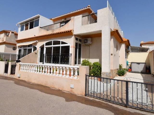 Casa adosada en Venta en Playa Flamenca