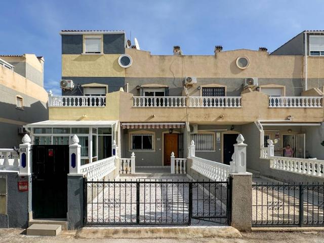 Casa adosada en Venta en Playa Flamenca