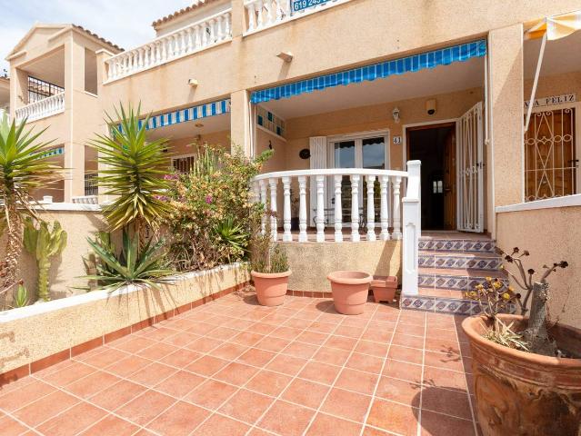 Casa adosada en Venta en Playa Flamenca