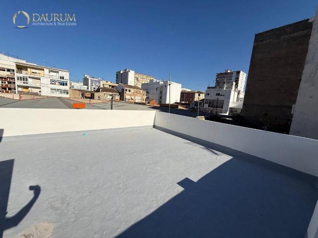 Casa adosada en Venta en Plaza Elíptica República Argentina