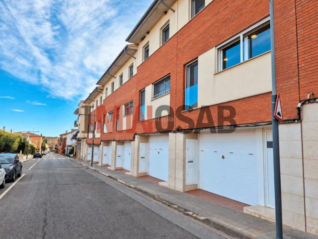 Casa adosada en venta en Prats de Lluçanès. CASA UNIFAMILIAR PRATS DE LLUÇANÈS. Casas adosadas Prats de.