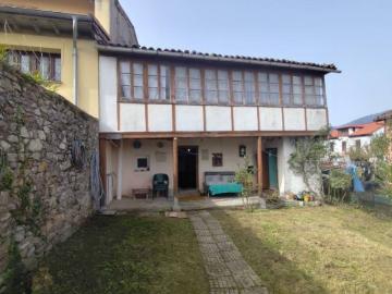 Casa adosada en Venta en Pravia