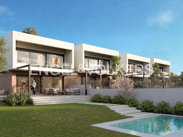 Casa adosada en venta en Premià de Dalt. Elegancia, confort y vistas al mar. Casas adosadas Premià de.
