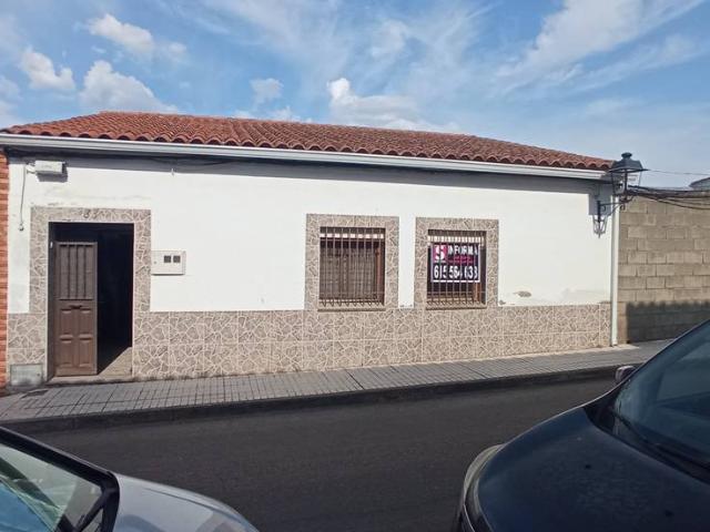 Casa adosada en Venta en Puebla de Obando
